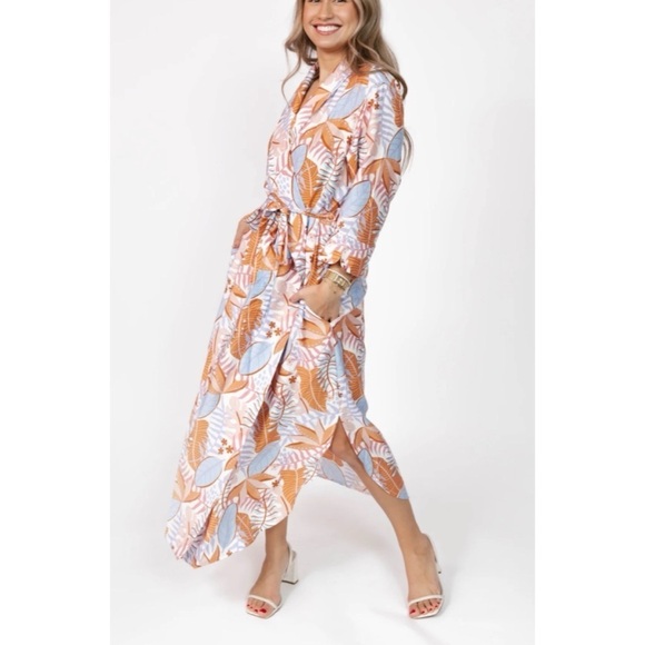 Smash + Tess Dresses & Skirts - Smash + Tess Out of Office Duster Tropical Print